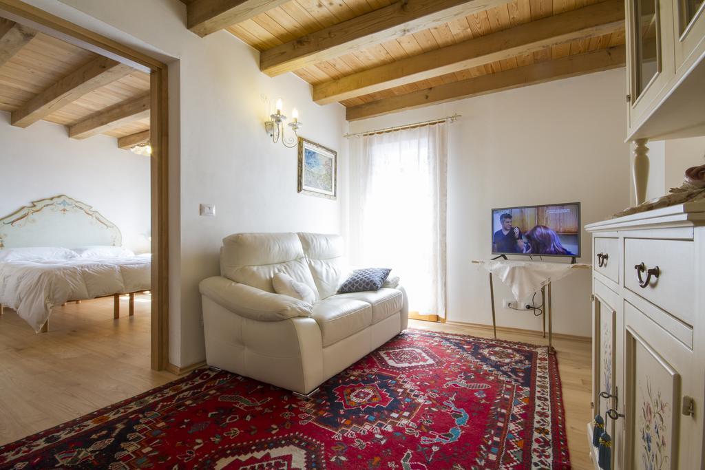Casa Ursic Scrittore Grimacco Εξωτερικό φωτογραφία